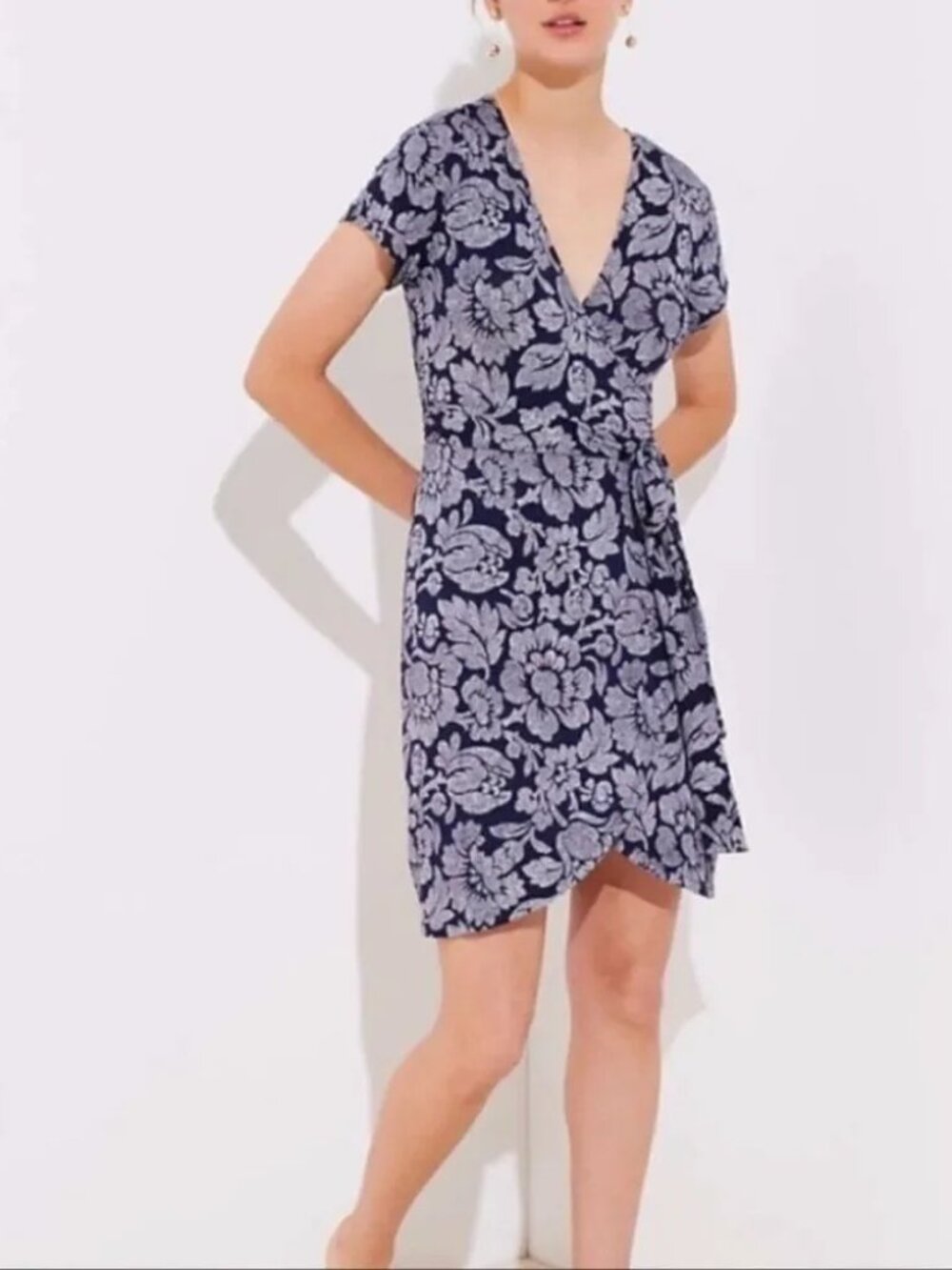 LOFT Women's Navy Blue Floral Wrap Dress Casual (Medium)